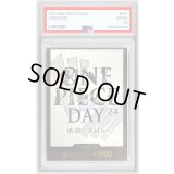 〔PSA9鑑定済〕ドン!!カード(白背景/ONE PIECE DAY)【-】{-}